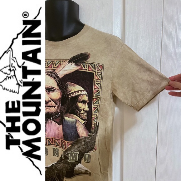 The Mountain tan hand dyed t-shirt w/Indigenous leader, sz S, 2012 David Behrens - Picture 7 of 15
